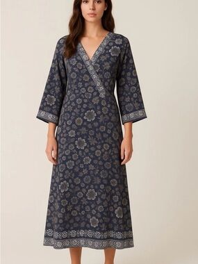 isabella bird silk dress Isabella Bird | Dresses | Isabella Bird Silk Dress Floral Print Vneck Midi  Dress Pink Coquette Size